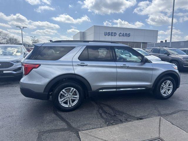used 2024 Ford Explorer car, priced at $35,995