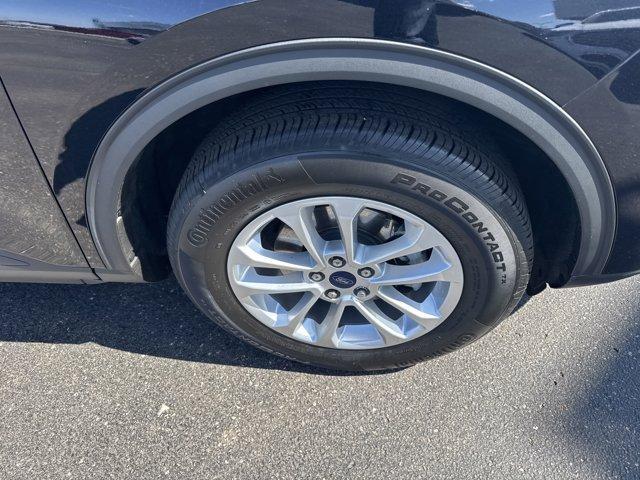 used 2022 Ford Escape car, priced at $22,995
