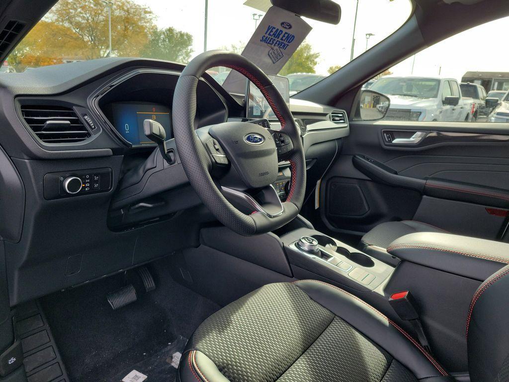 new 2026 Ford Escape car, priced at $32,058