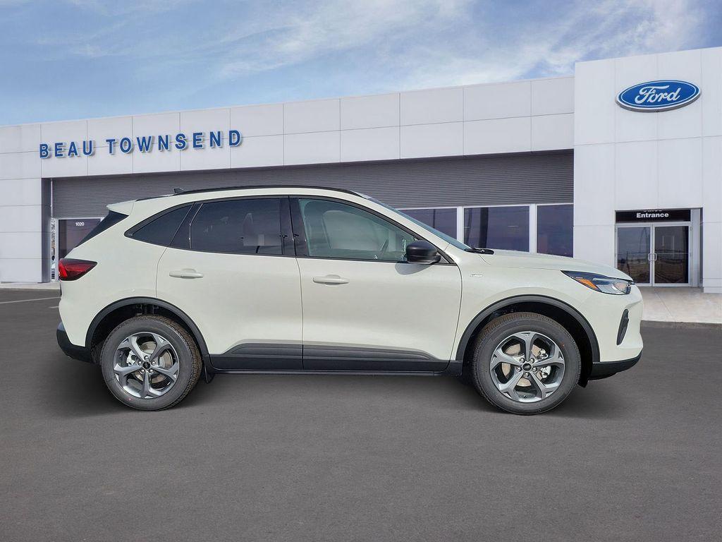new 2026 Ford Escape car, priced at $32,058