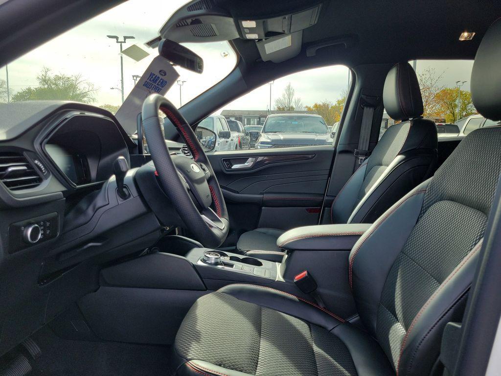 new 2026 Ford Escape car, priced at $32,058