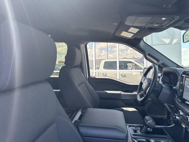 new 2025 Ford F-150 car, priced at $58,270