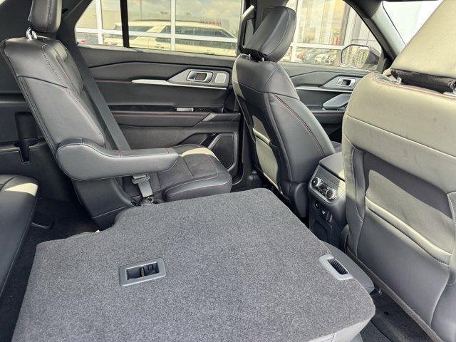 new 2025 Ford Explorer car, priced at $61,027