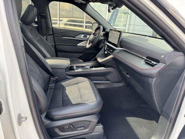 new 2025 Ford Explorer car, priced at $61,027