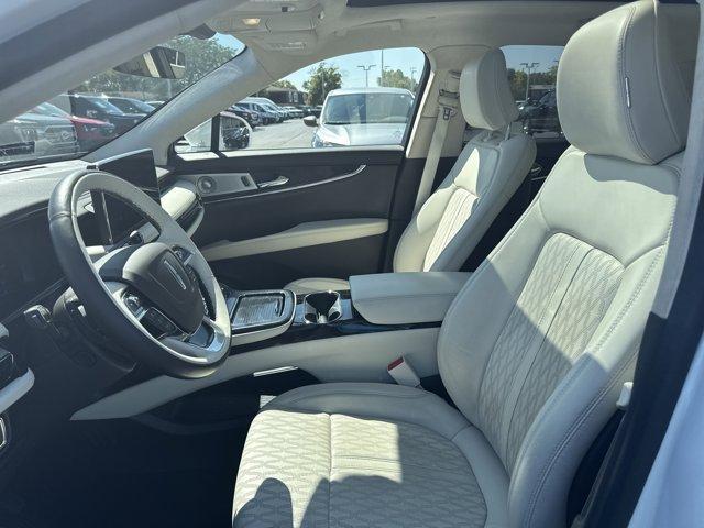 used 2022 Lincoln Nautilus car, priced at $45,995