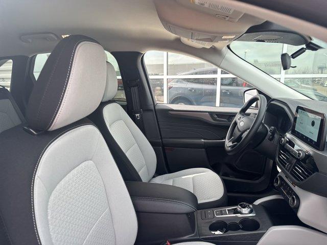 new 2025 Ford Escape car, priced at $29,212