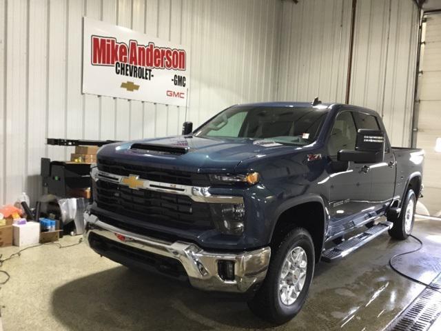 new 2025 Chevrolet Silverado 2500 car, priced at $68,076