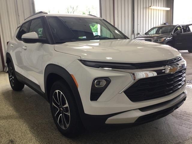 new 2024 Chevrolet TrailBlazer car, priced at $31,615