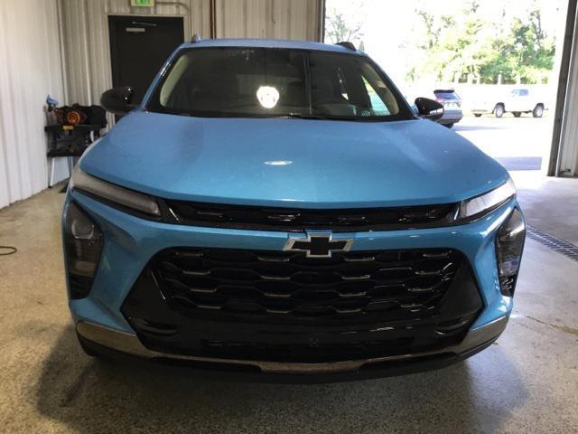 new 2025 Chevrolet Trax car, priced at $27,125