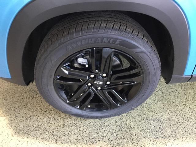 new 2025 Chevrolet Trax car, priced at $27,125
