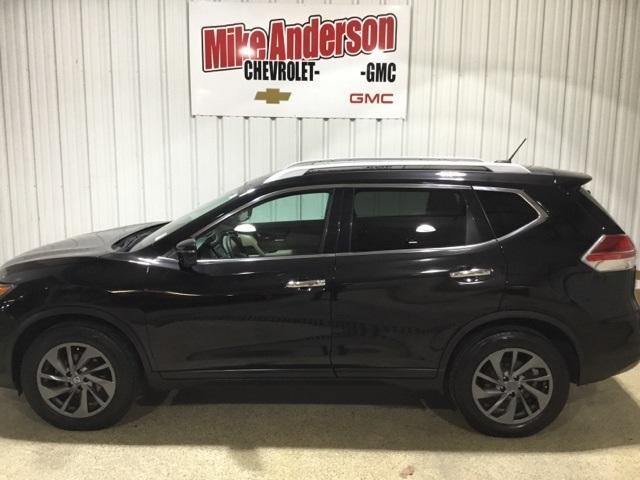 used 2016 Nissan Rogue car, priced at $11,995