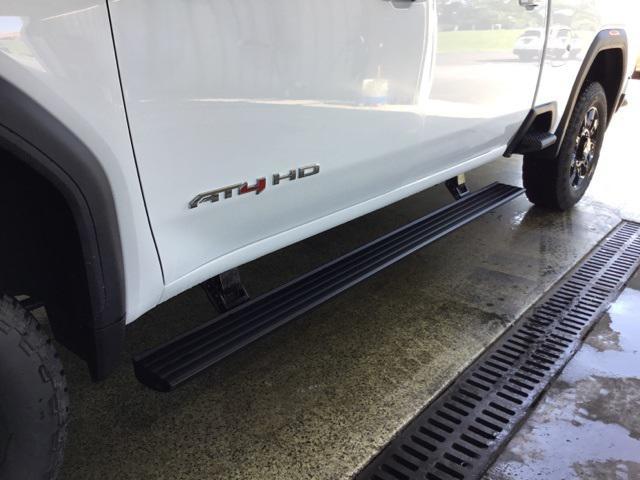 new 2025 GMC Sierra 2500 car, priced at $78,570