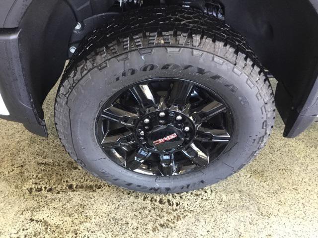 new 2025 GMC Sierra 2500 car, priced at $78,570