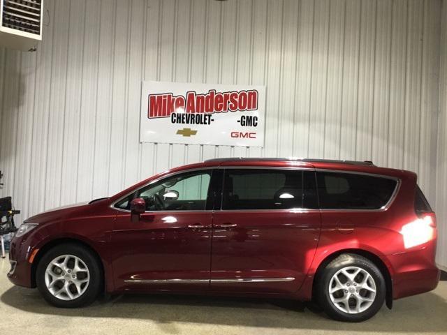 used 2018 Chrysler Pacifica car, priced at $18,995