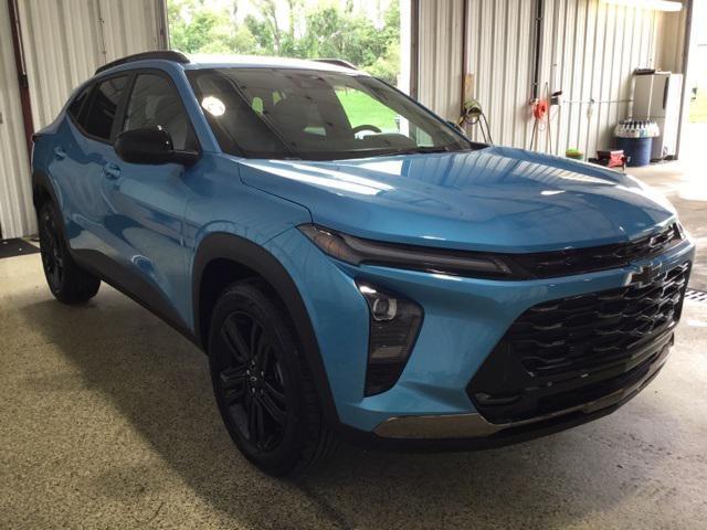 new 2025 Chevrolet Trax car, priced at $27,225