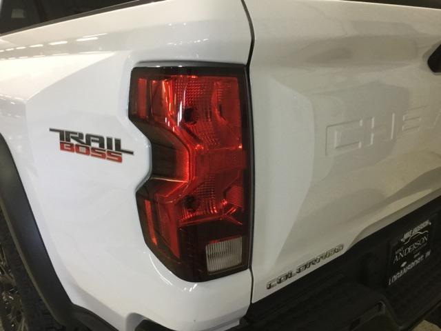 new 2024 Chevrolet Colorado car, priced at $40,315
