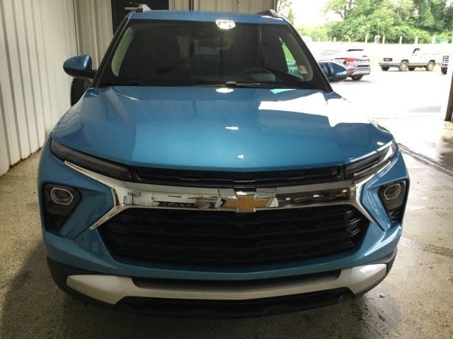 new 2025 Chevrolet TrailBlazer car, priced at $26,425