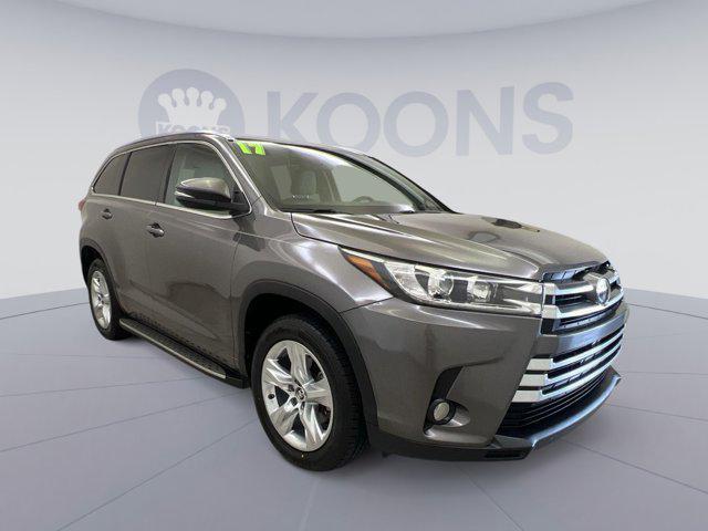used 2017 Toyota Highlander car, priced at $20,916