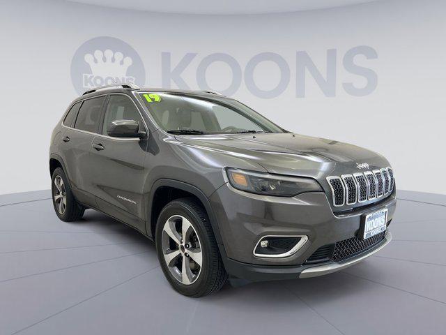 used 2019 Jeep Cherokee car, priced at $16,484