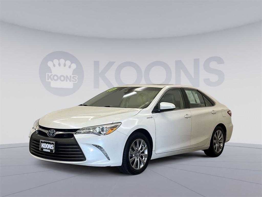 used 2017 Toyota Camry Hybrid car, priced at $17,555