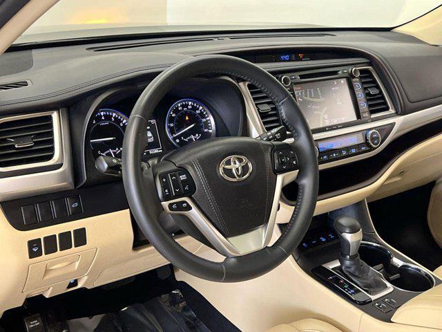 used 2016 Toyota Highlander car, priced at $20,397