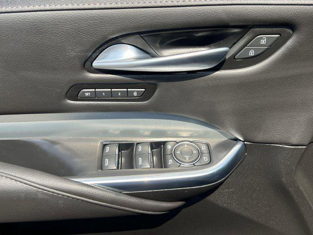 used 2022 Cadillac XT4 car, priced at $28,888