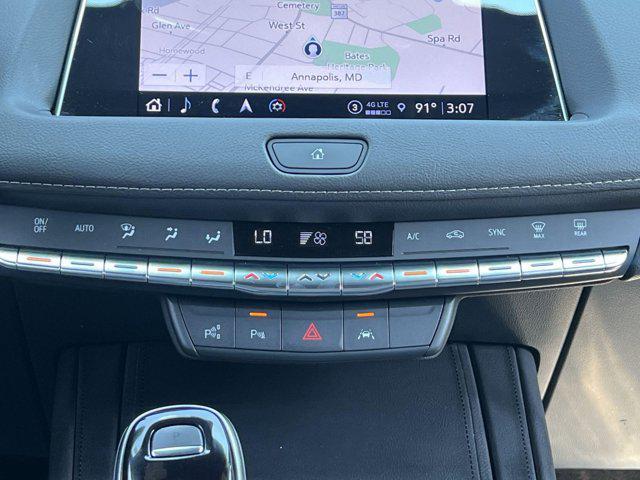 used 2022 Cadillac XT4 car, priced at $28,888