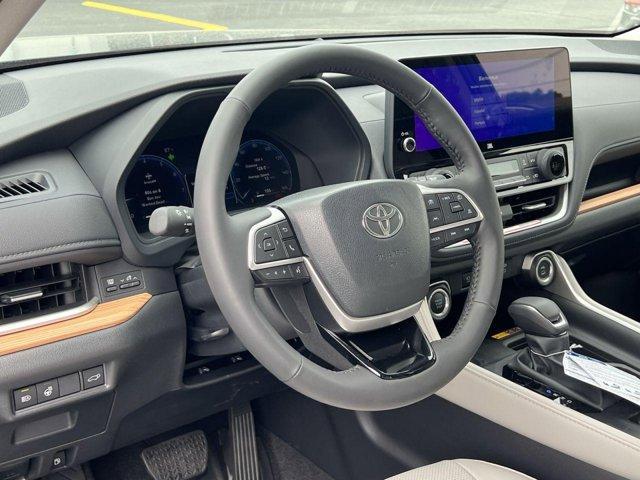 new 2024 Toyota Grand Highlander car, priced at $51,322