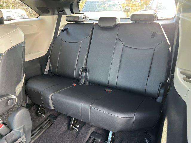 new 2025 Toyota Sienna car, priced at $59,625