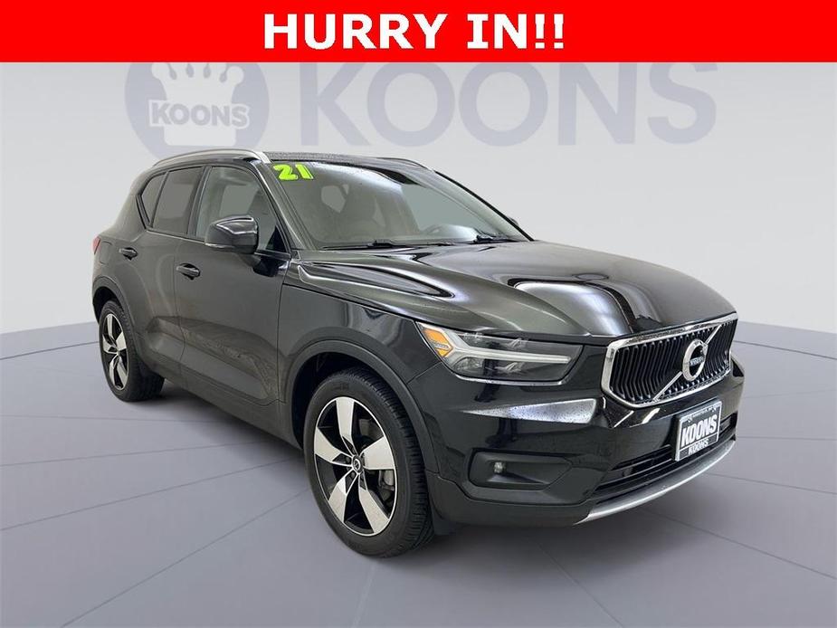 used 2021 Volvo XC40 car, priced at $26,400