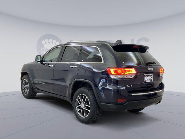 used 2017 Jeep Grand Cherokee car, priced at $14,000