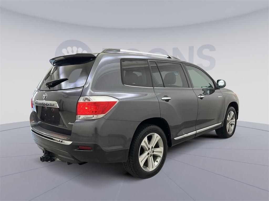 used 2013 Toyota Highlander car, priced at $12,582