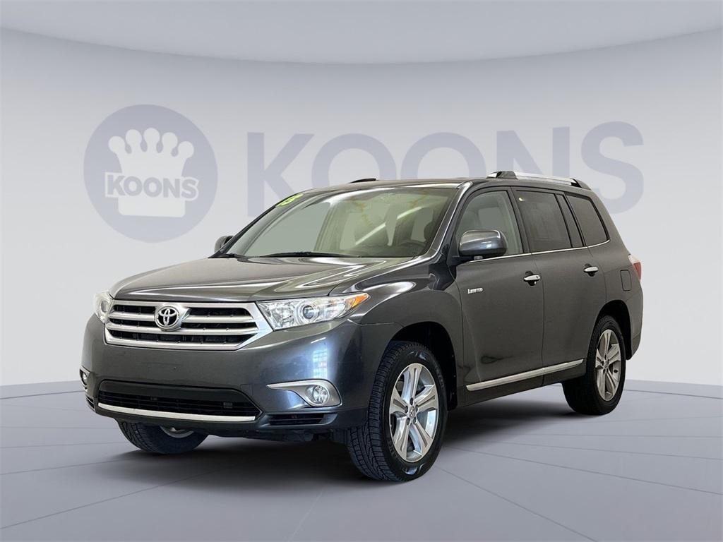 used 2013 Toyota Highlander car, priced at $12,582