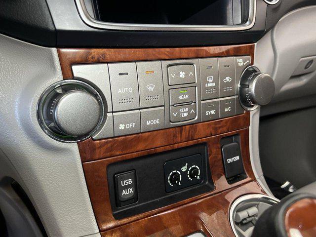 used 2013 Toyota Highlander car, priced at $13,000