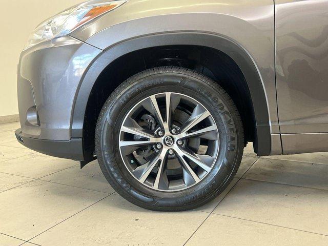 used 2018 Toyota Highlander car, priced at $18,486