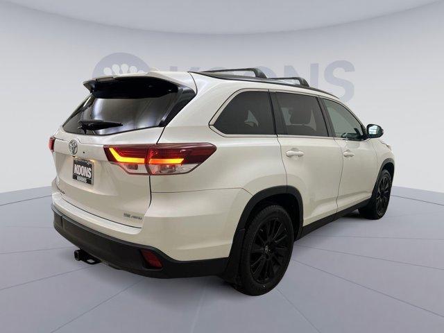 used 2019 Toyota Highlander car, priced at $23,400