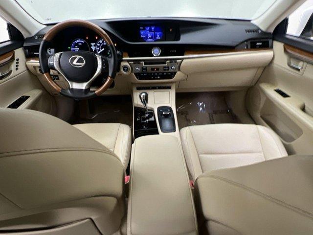 used 2013 Lexus ES 300h car, priced at $15,500