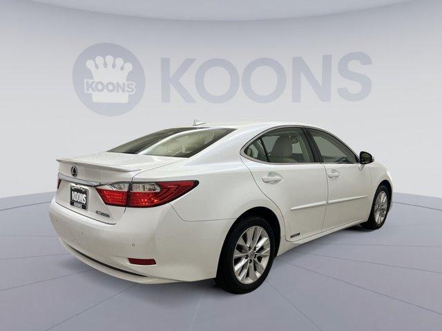 used 2013 Lexus ES 300h car, priced at $15,500