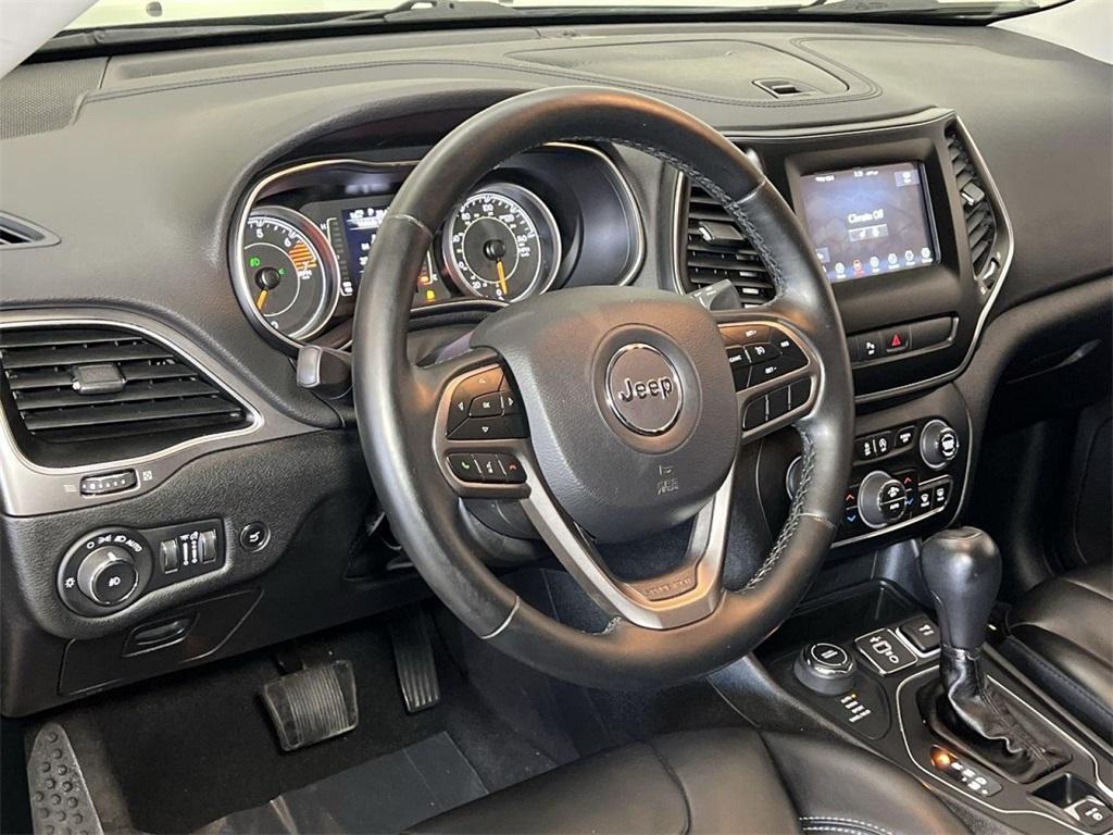 used 2020 Jeep Cherokee car, priced at $17,815