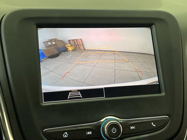 used 2022 Chevrolet Equinox car, priced at $19,365