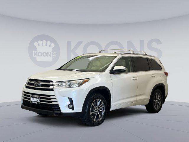 used 2018 Toyota Highlander car, priced at $19,423