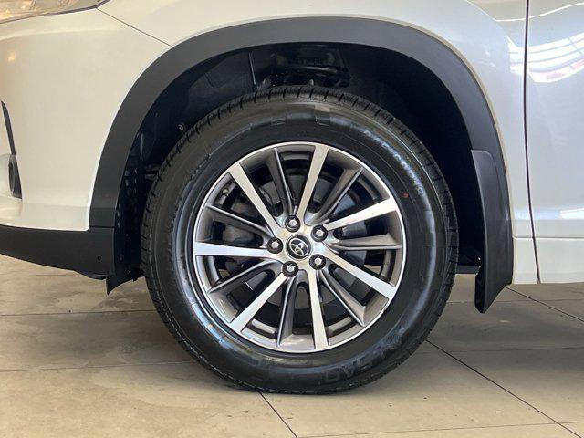 used 2018 Toyota Highlander car, priced at $19,423