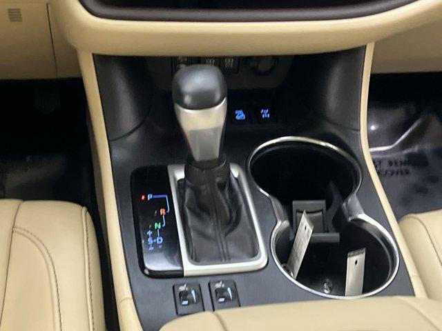 used 2018 Toyota Highlander car, priced at $19,423