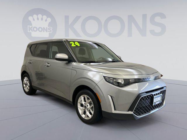 used 2024 Kia Soul car, priced at $16,198