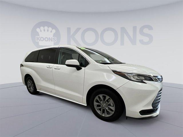 used 2022 Toyota Sienna car, priced at $37,000