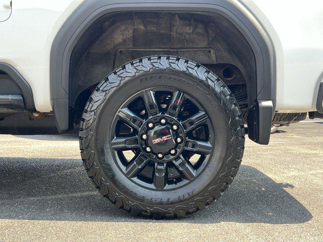 used 2024 GMC Sierra 2500 car, priced at $70,876