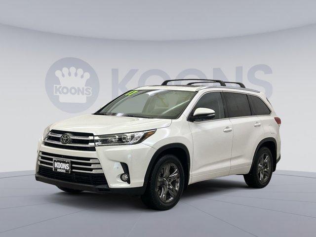 used 2017 Toyota Highlander car, priced at $22,900