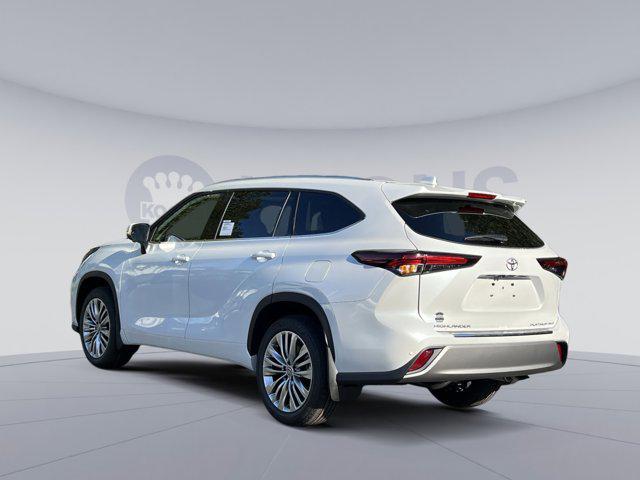 new 2025 Toyota Highlander car, priced at $53,003