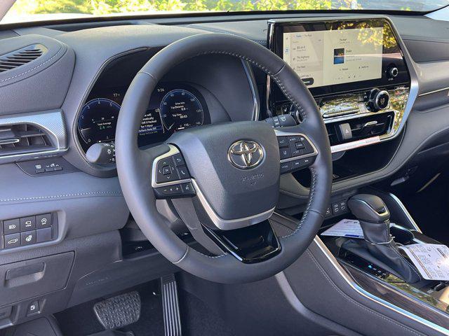 new 2025 Toyota Highlander car, priced at $53,003