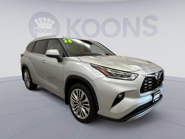 used 2023 Toyota Highlander car, priced at $44,279